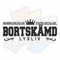 Mamma och Pappa betalar, Bortskämd - Dekal